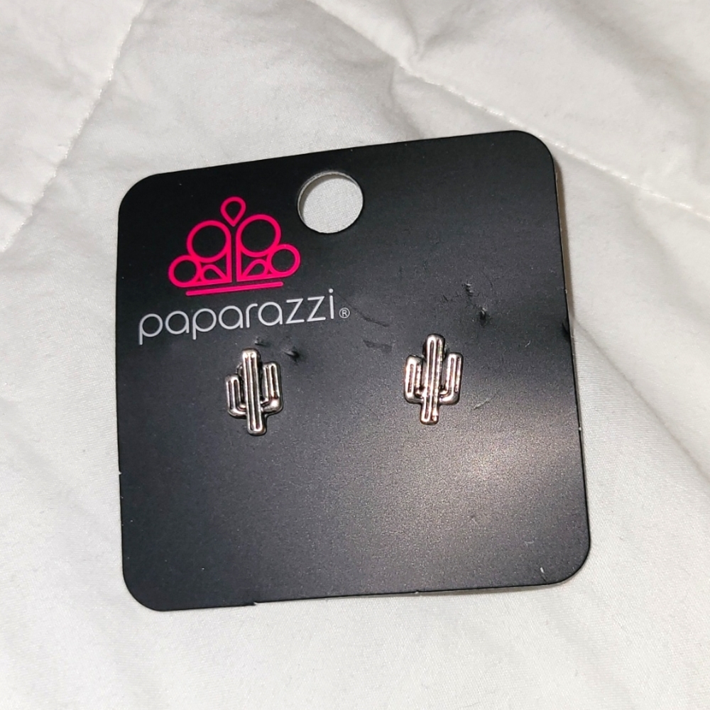 $4 Silver Cactus Earrings